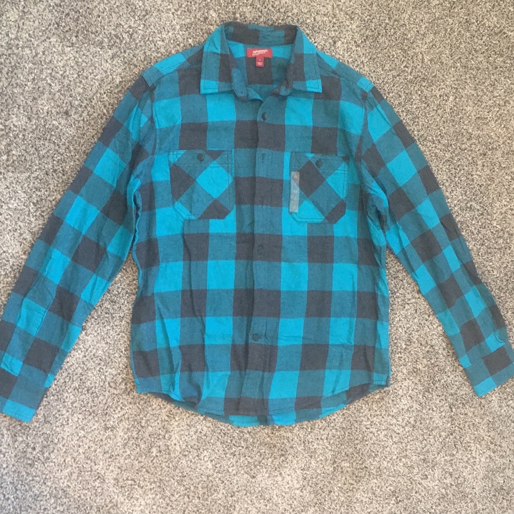 Men’s dress shirt